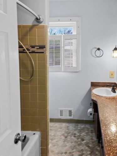 6514 Rockland Rd, Lithonia GA 30038-3438 exterior