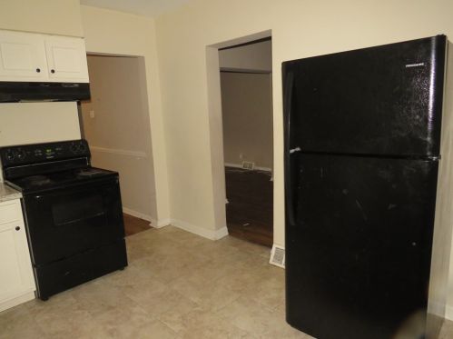 307 Lenox Ave, Pittsburgh PA  15221-4321 exterior