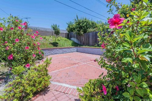 3130 Puente St, Fullerton CA 92835-1953 exterior