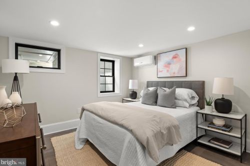 1868 Monroe St, Washington DC  20018-2736 exterior