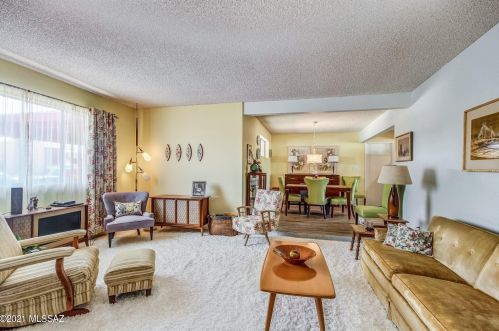 8961 3 St, Tucson AZ 85711-1416 exterior