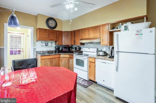 865 Melrose Ave, Trenton NJ 08629-2508 exterior