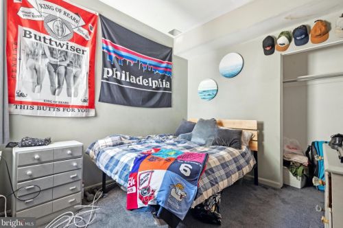 1813 Bouvier St, Philadelphia PA  19121-3305 exterior