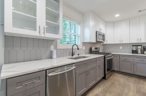 1266 Almont Dr, Atlanta GA  30310-3771 exterior