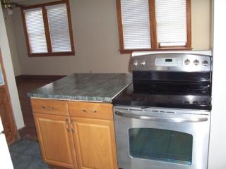 2714 Mason St, Omaha NE  68105-2337 exterior