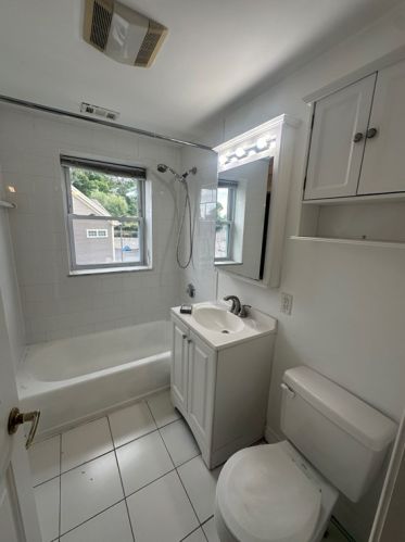 140 Newton St, Boston MA exterior