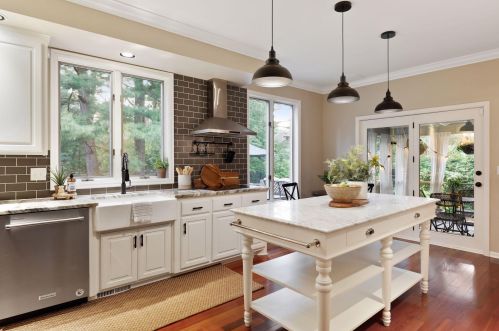 8932 Hunters Trl, Saint Paul MN  55125-9182 exterior