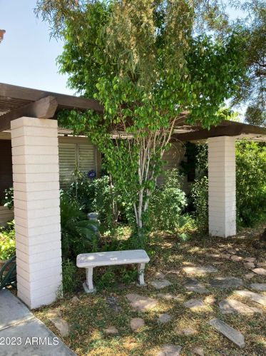 14801 39th Ave, Phoenix AZ 85051-3320 exterior