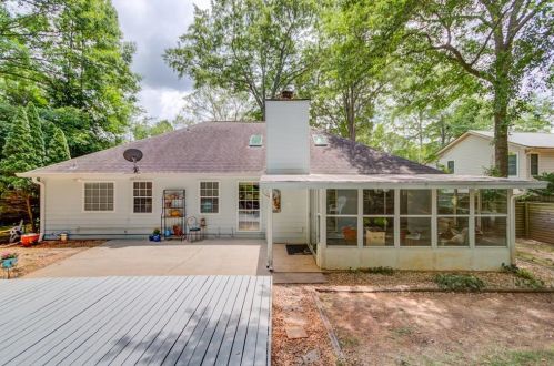 3300 Governors Ct, Duluth GA 30096-3571 exterior