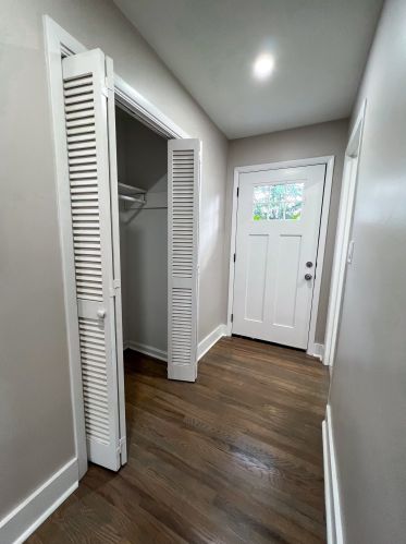 3949 Adamsville Dr, Atlanta GA  30331-3823 exterior