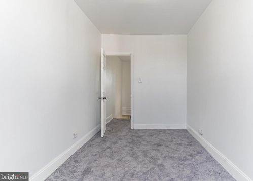 6225 Delancey St, Philadelphia PA 19143-1019 exterior