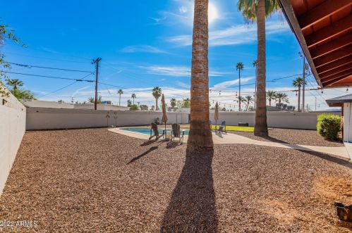 3421 16 Ave, Phoenix AZ 85021-5419 exterior