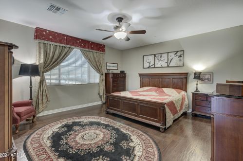 6151 Fresno St, Chandler AZ 85249-5589 exterior