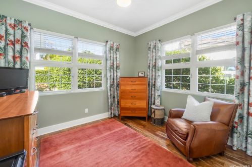 114 Kokololio Pl, Honolulu HI 96821-2562 exterior