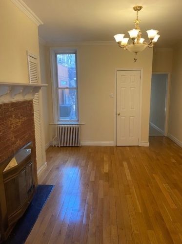 591 Gregory Ave, Union City NJ  07086-5878 exterior