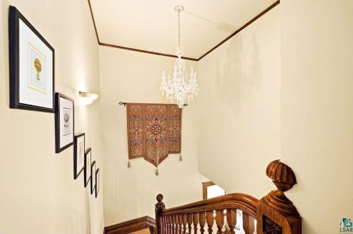 2240 Roslyn Ave, Duluth MN 55803-2330 exterior