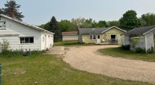 1405 Bjornson St, Big Rapids, MI 49307-9376