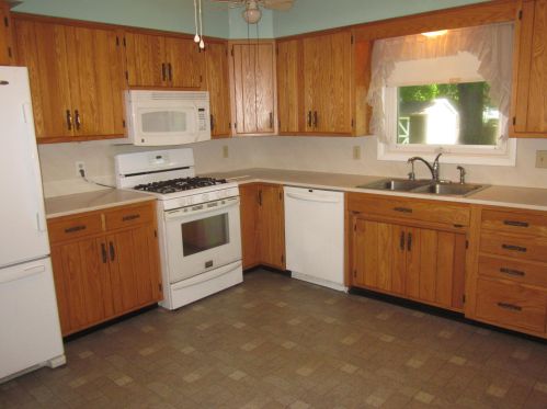 3419 Croyden Ave, Kalamazoo, MI 49006-2058