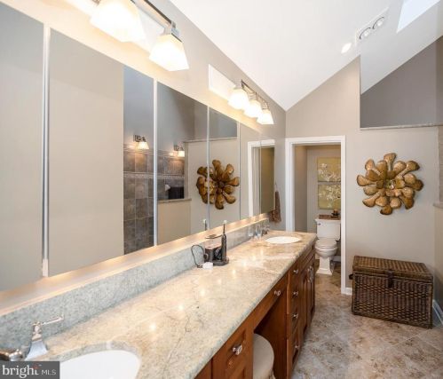 112 Trl End Rd, Locust Grove VA 22508-5105 exterior