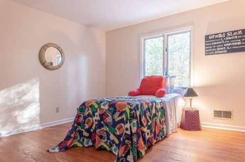 3505 Dunwoody Clb Dr, Atlanta GA 30350-5202 exterior