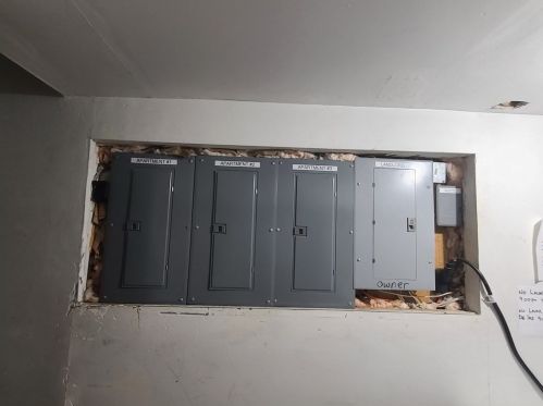 18 Hillside St, Worcester MA 01610-2199 exterior