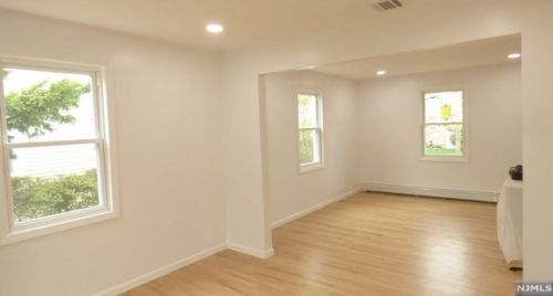 313 Prospect Ave, Dumont NJ  07628-1811 exterior