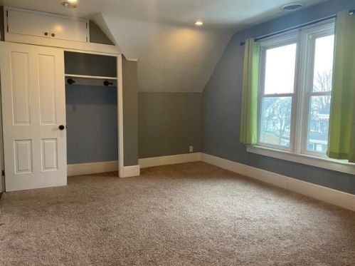 428 5 St, Manitowoc WI 54220-6807 exterior