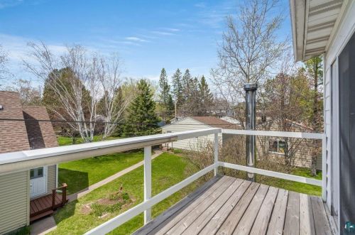 5815 Glenwood St, Duluth MN 55804-1334 exterior