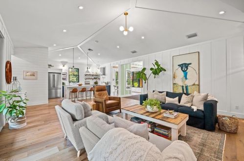 3130 70 St, Naples FL 34105-7201 exterior