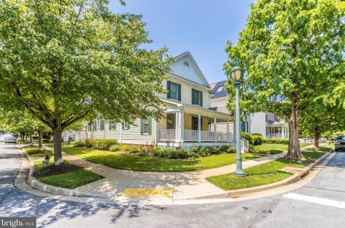 219 Creek Valley Ln, Rockville, MD 20850-5603