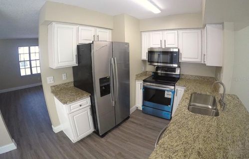 4107 Tartan Pl, Tampa FL  33624-5266 exterior