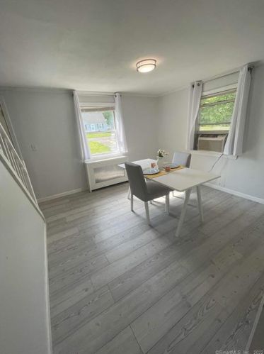 908 Plymouth St, Windsor CT 06095-3713 exterior