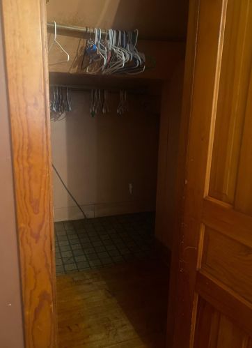 1238 25th St, Milwaukee WI 53204-1945 exterior