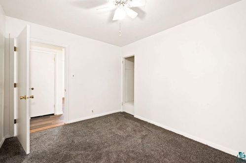 4825 Oakley St, Duluth MN 55804-1235 exterior