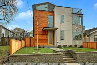 4516 36th Ave, Seattle, WA 98126-2712