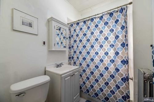 168 Carolina Ave, Irvington NJ 07111-2662 exterior