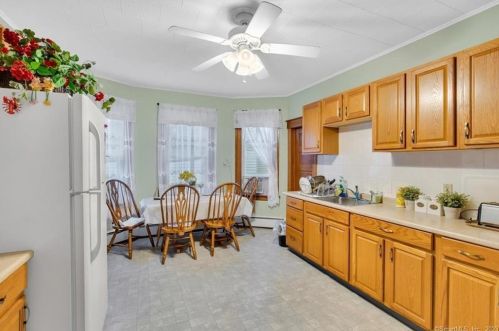 194 Gold St, New Britain CT 06053-3758 exterior