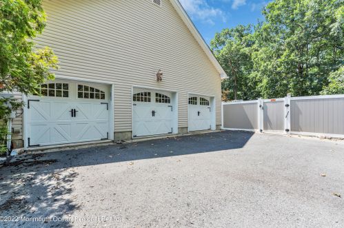 38 Bridgewater Ct, Jackson Twp NJ 08527-4030 exterior