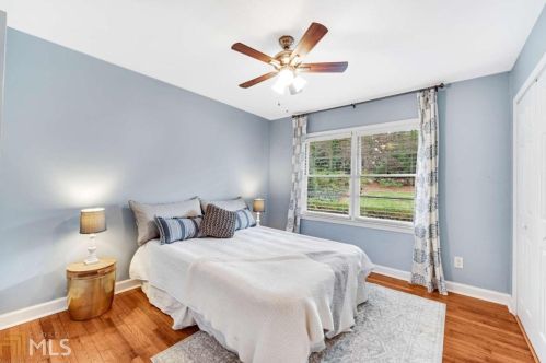 1474 Lavista Rd, Atlanta GA 30324-3848 exterior