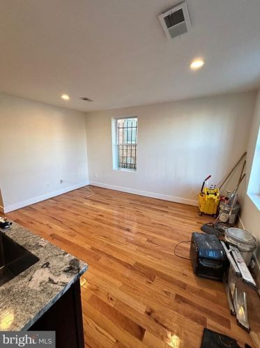 58 Galveston Pl, Washington DC 20032-2049 exterior