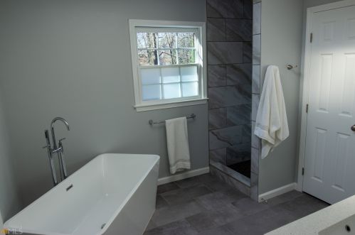 2434 Midvale Ct, Tucker GA  30084-3346 exterior