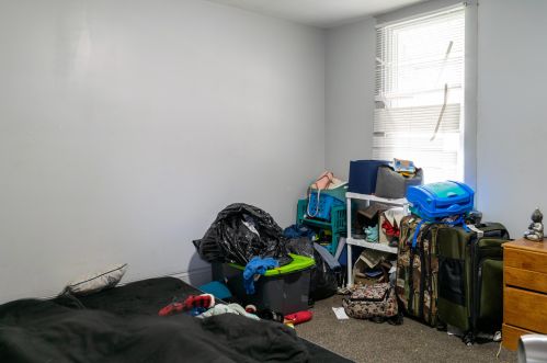 3737 10 St, Milwaukee WI 53206-3316 exterior