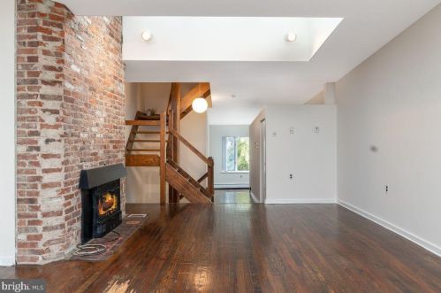 1940 Delancey Pl, Philadelphia PA 19103-6612 exterior