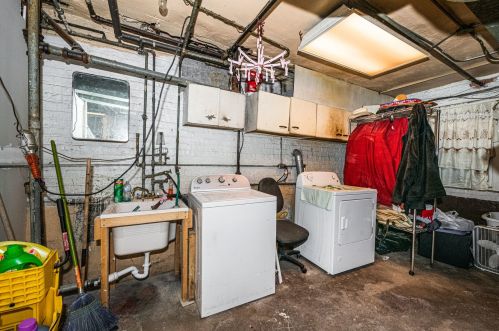 5748 Grand Ave, Chicago IL 60707-1909 exterior