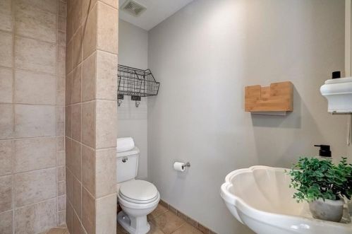 3112 Barton Pt Dr, Austin TX 78733-6345 exterior