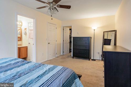 37 Sunnydale Dr, Berkeley Township NJ 08721-1380 exterior