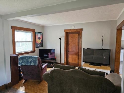 882 Clear Ave, Saint Paul MN  55106-1821 exterior