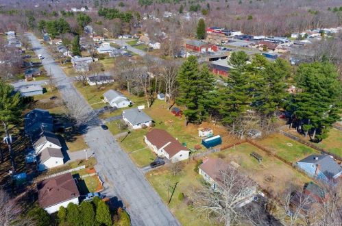 20 Woodward St, Killingly CT 06239-1642 exterior