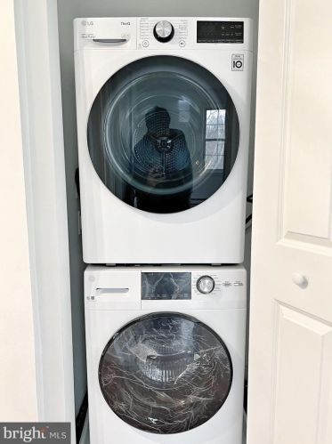 2214 Colston Dr, Silver Spring MD  20910-2510 exterior