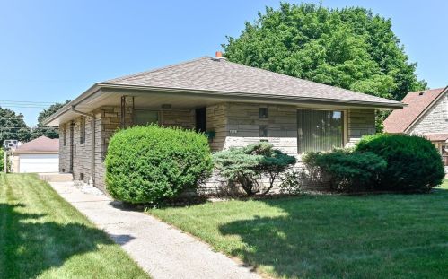 4043 88th St, Milwaukee, WI 53222-1714